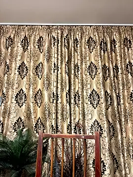 NadiraNoor online show from 04/09/26, 07:42