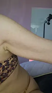 Snapshot of Ina_HotX chatting on 02/20/25, 12:36 Ina HotX online show from 02/20/25, 12:36