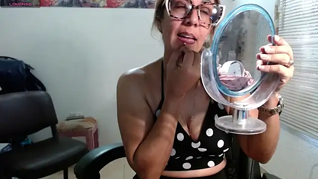 horny paty online show from 10/22/25, 12:04