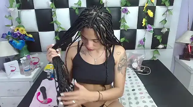 arianaa tompsoon online show from 03/23/25, 06:58