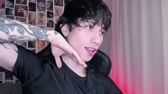 liamelf online show from 03/19/25, 05:52