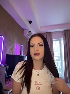 AvaGianna online show from 03/03/25, 05:37