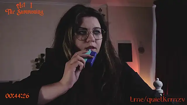 Laura Karamazov online show from 03/31/26, 01:02