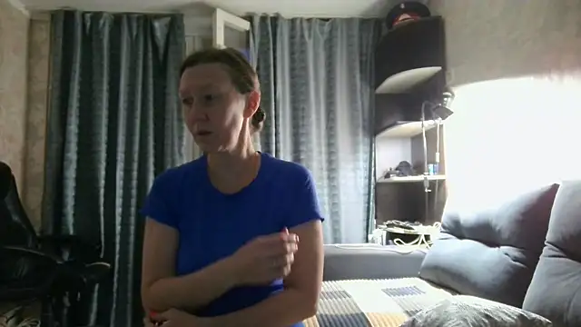 WindChristy online show from 10/10/25, 03:18