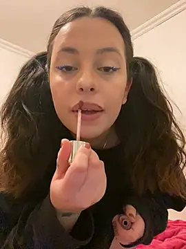 milkyhonybaby online show from 03/11/25, 10:31