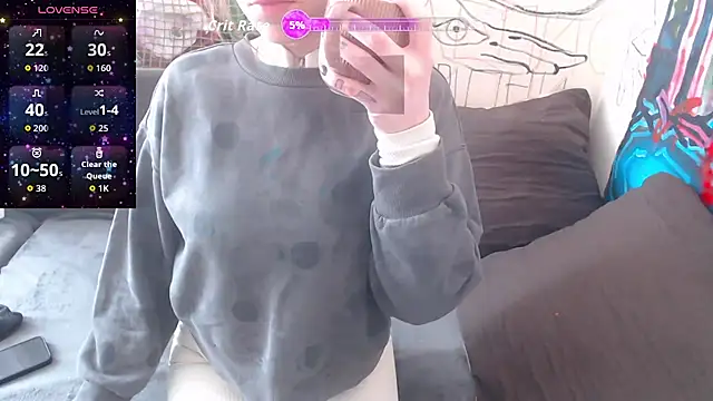 Snapshot of GinaAngelina chatting on 04/13/26, 11:47 GinaAngelina online show from 04/13/26, 11:47