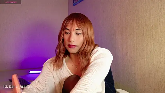 Snapshot of DanArant chatting on 10/17/25, 04:38 DanArant online show from 10/17/25, 04:38