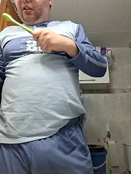 Javier bear online show from 03/23/26, 02:17