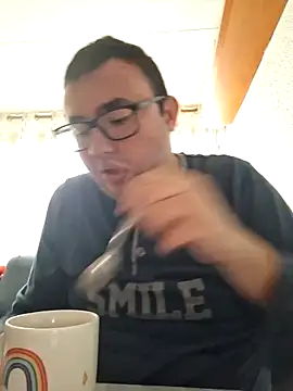 Javier bear online show from 12/14/25, 09:04