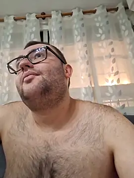 Javier bear online show from 10/11/25, 09:16