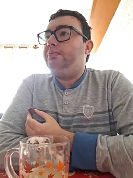 Javier bear online show from 03/15/26, 09:38