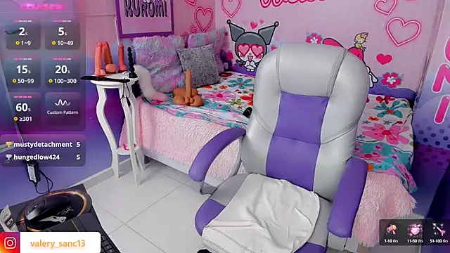 Snapshot of valery__sexy chatting on 02/06/25, 02:48 valery sexy online show from 02/06/25, 02:48