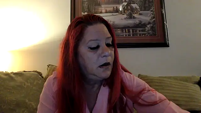 LexxiLeeds online show from 09/29/25, 10:33