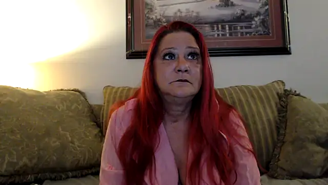 LexxiLeeds online show from 09/30/25, 10:54