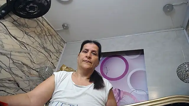 Snapshot of karito_mature17 chatting on 09/13/25, 11:10 karito mature17 online show from 09/13/25, 11:10