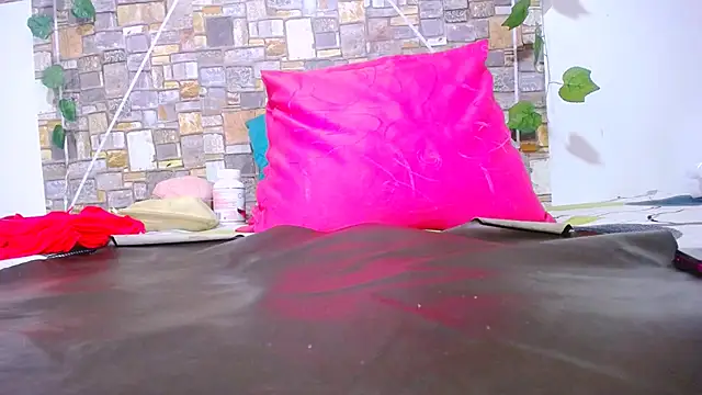 MaidenGame online show from 01/11/26, 01:07