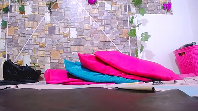 MaidenGame online show from 11/06/25, 01:48