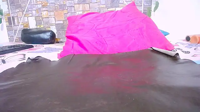 MaidenGame online show from 11/08/25, 02:42