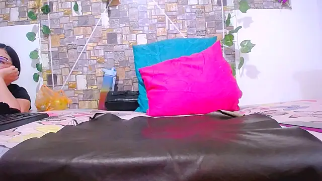 MaidenGame online show from 11/11/25, 03:18