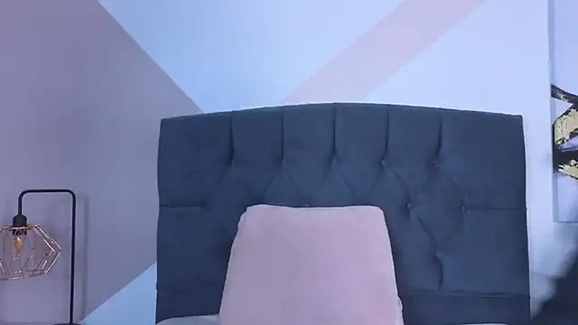 mailin18 online show from 04/24/26, 10:01