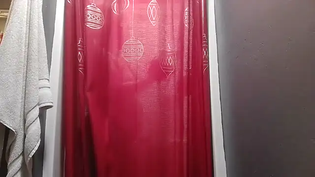 Snapshot of Glitt3rqueen341 chatting on 09/23/25, 10:55 Glitt3rqueen341 online show from 09/23/25, 10:55