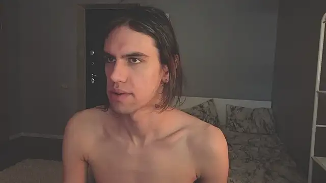 mollymila online show from 02/28/26, 04:45