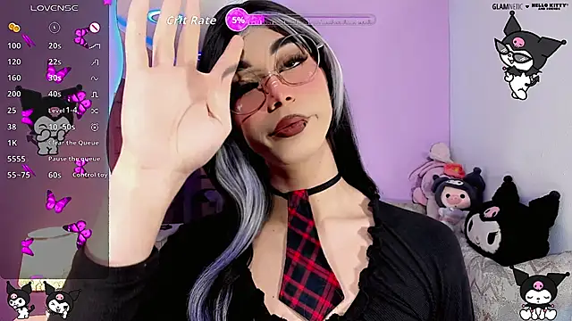 kimMaddiee online show from 11/14/25, 09:18