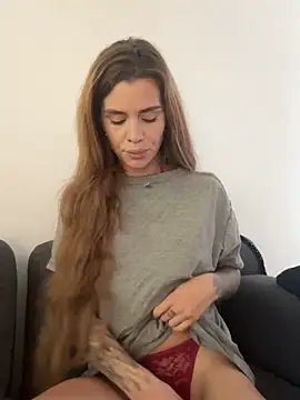 EmiliaCatalina online show from 03/01/26, 06:08