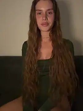 EmiliaCatalina online show from 03/24/26, 11:16