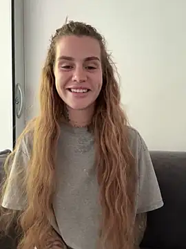 EmiliaCatalina online show from 02/23/26, 03:01