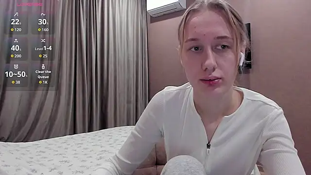 Mika Ray online show from 11/28/25, 02:39