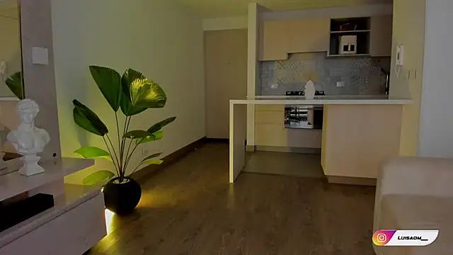 missmegann online show from 09/12/25, 02:17