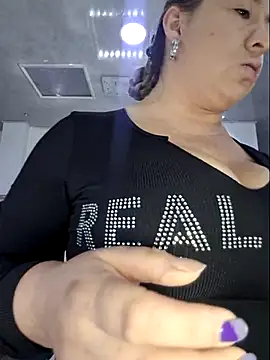 laura bassi online show from 11/07/25, 02:16