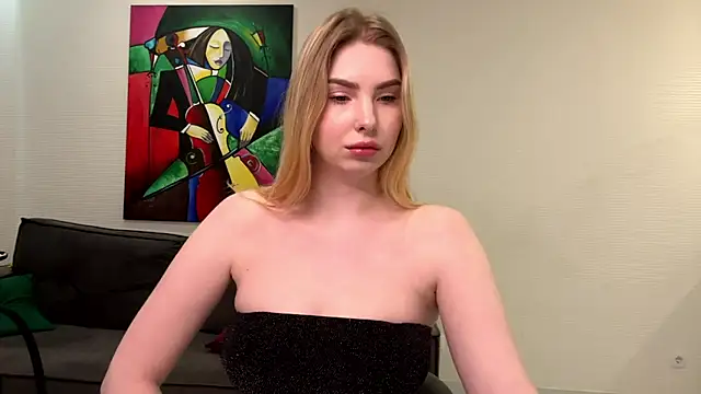 DannaCelisss online show from 12/27/24, 10:05