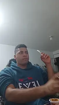 Snapshot of ElferXXX chatting on 04/03/26, 11:11 ElferXXX online show from 04/03/26, 11:11