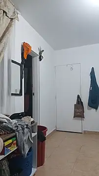 Snapshot of ElferXXX chatting on 04/14/26, 01:43 ElferXXX online show from 04/14/26, 01:43