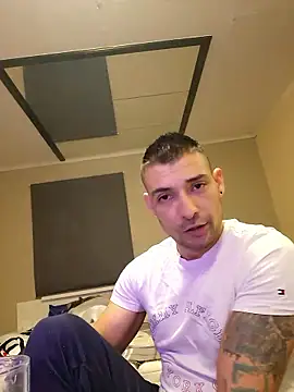 Zoltanioan26 online show from 01/19/26, 02:15