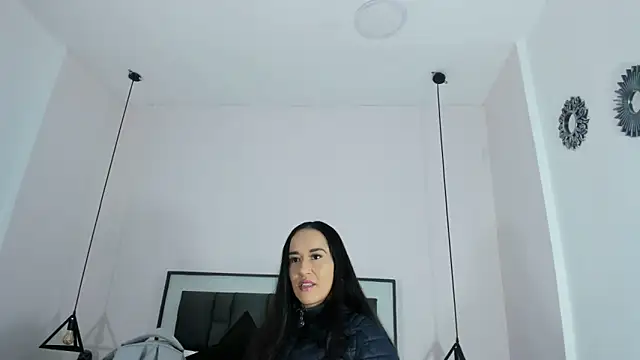 victoria cooper3 online show from 11/22/25, 09:30