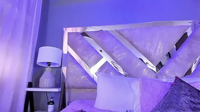 victoria cooper3 online show from 03/14/25, 01:35