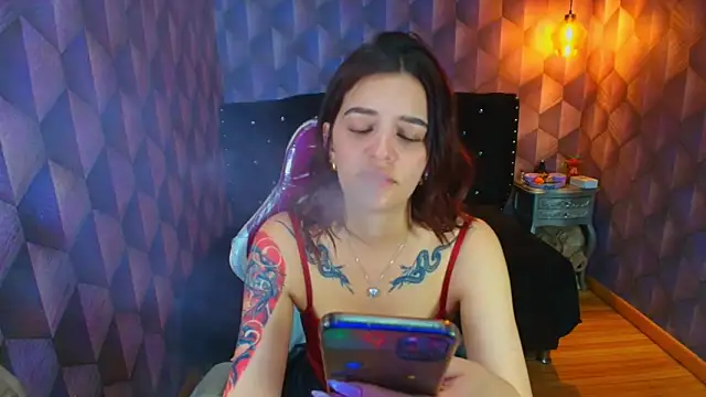 Snapshot of LiaHarryis chatting on 05/11/26, 07:00 LiaHarryis online show from 05/11/26, 07:00