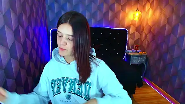 Snapshot of LiaHarryis chatting on 02/17/26, 06:49 LiaHarryis online show from 02/17/26, 06:49