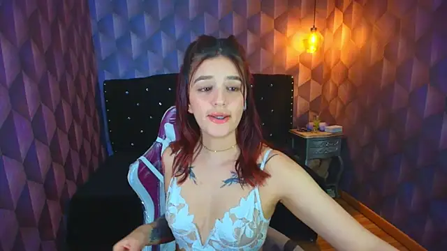 Snapshot of LiaHarryis chatting on 11/11/25, 06:03 LiaHarryis online show from 11/11/25, 06:03