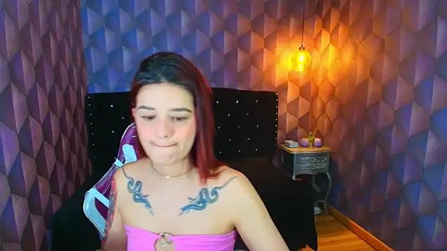 Snapshot of LiaHarryis chatting on 11/10/25, 05:51 LiaHarryis online show from 11/10/25, 05:51