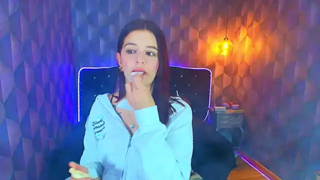 Snapshot of LiaHarryis chatting on 02/12/26, 08:08 LiaHarryis online show from 02/12/26, 08:08