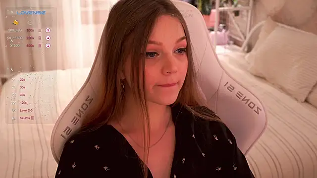 Snapshot of linessssa chatting on 02/09/25, 08:02 linessssa online show from 02/09/25, 08:02