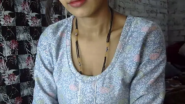 Anjali Milsi online show from 12/16/25, 10:30