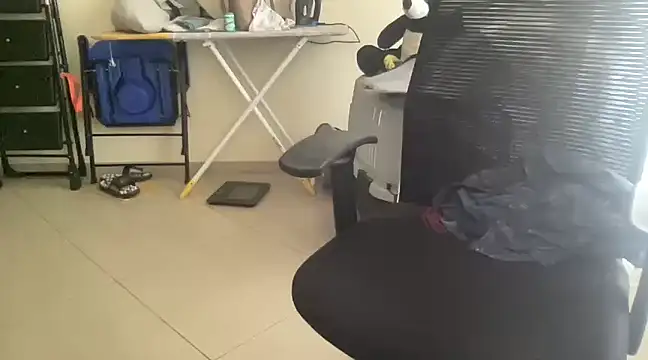 dhruv-sluppy online show from 03/10/25, 08:39