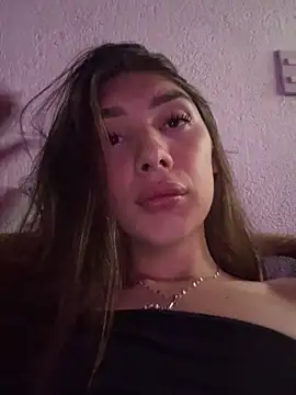 NICOLSKINNY1 online show from 04/13/26, 08:35