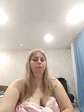 Snapshot of Lady_nice_cat chatting on 10/04/25, 02:29 Lady nice cat online show from 10/04/25, 02:29
