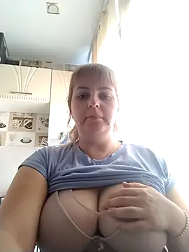 Snapshot of Lady_nice_cat chatting on 09/21/25, 07:46 Lady nice cat online show from 09/21/25, 07:46